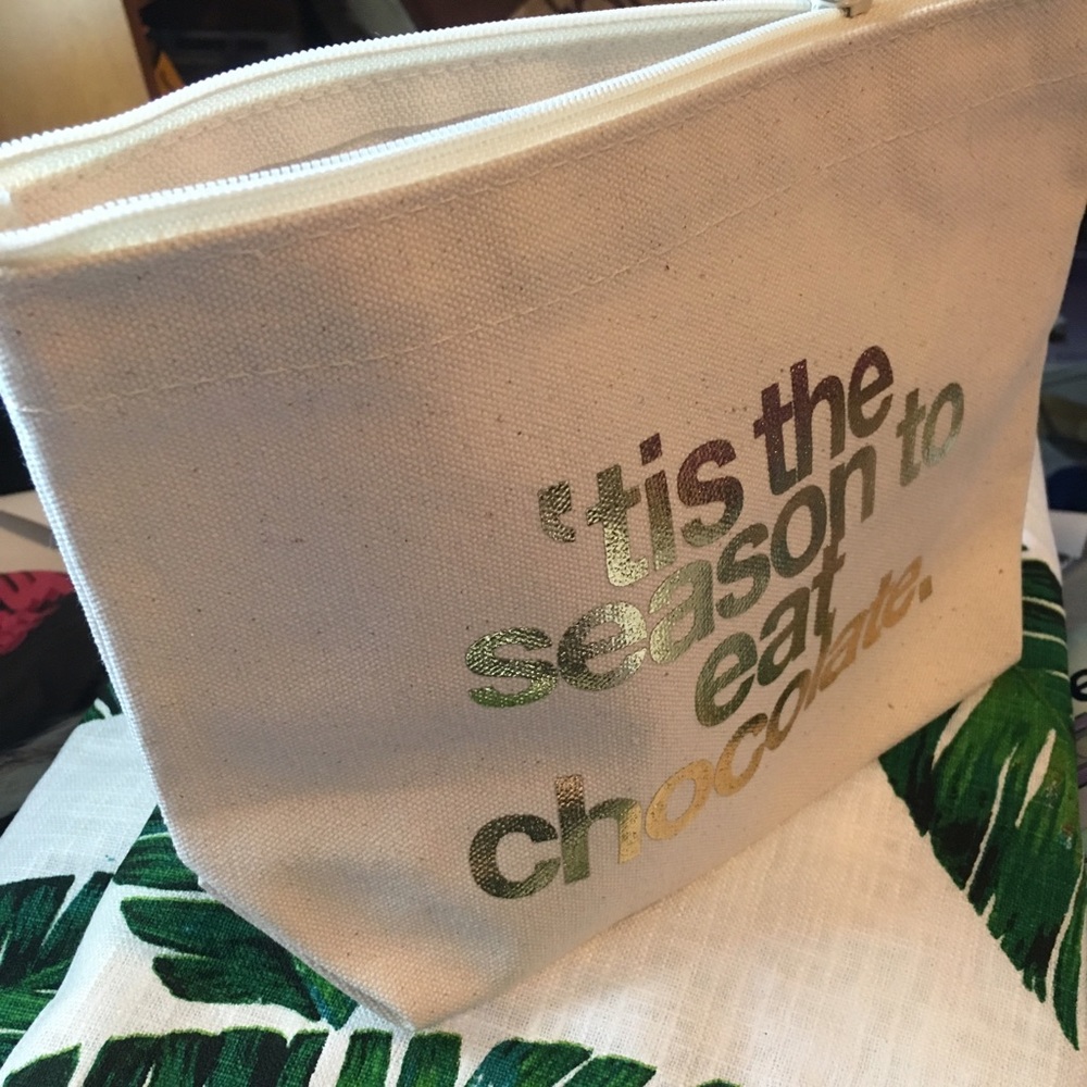 Dogeared Lil Zip Pouch Chocolate Lovers canvas NWT